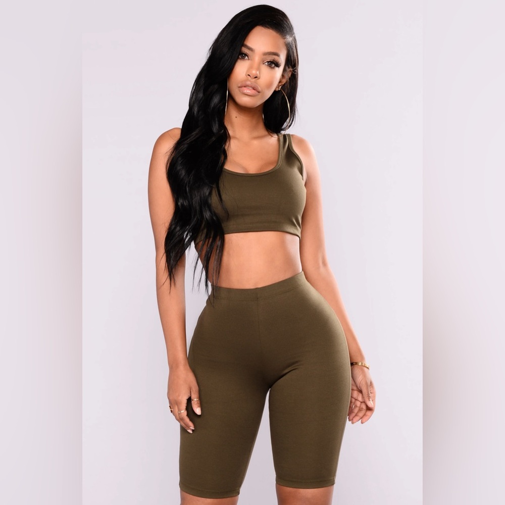 Fashion Nova biker short set